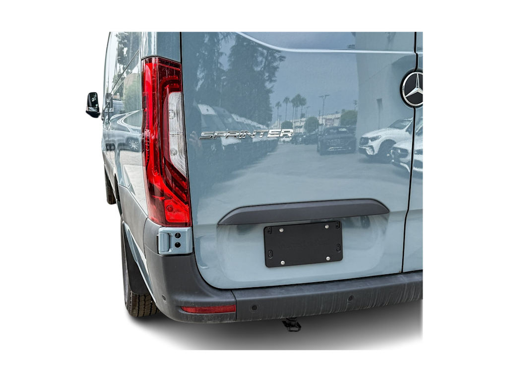 Thumbnail: 2025 Mercedes-Benz Sprinter - 17
