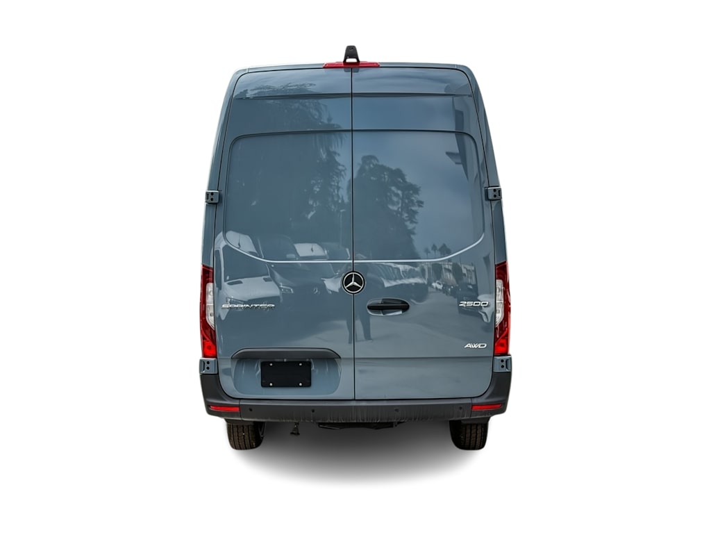 Thumbnail: 2025 Mercedes-Benz Sprinter - 16