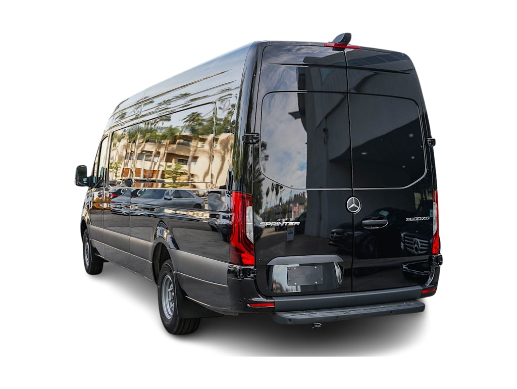 Thumbnail: 2026 Mercedes-Benz Sprinter - 3