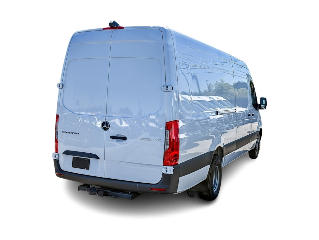 Thumbnail: 2025 Mercedes-Benz Sprinter - 15