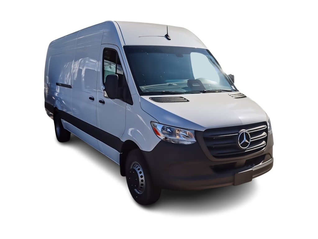 Thumbnail: 2025 Mercedes-Benz Sprinter - 14