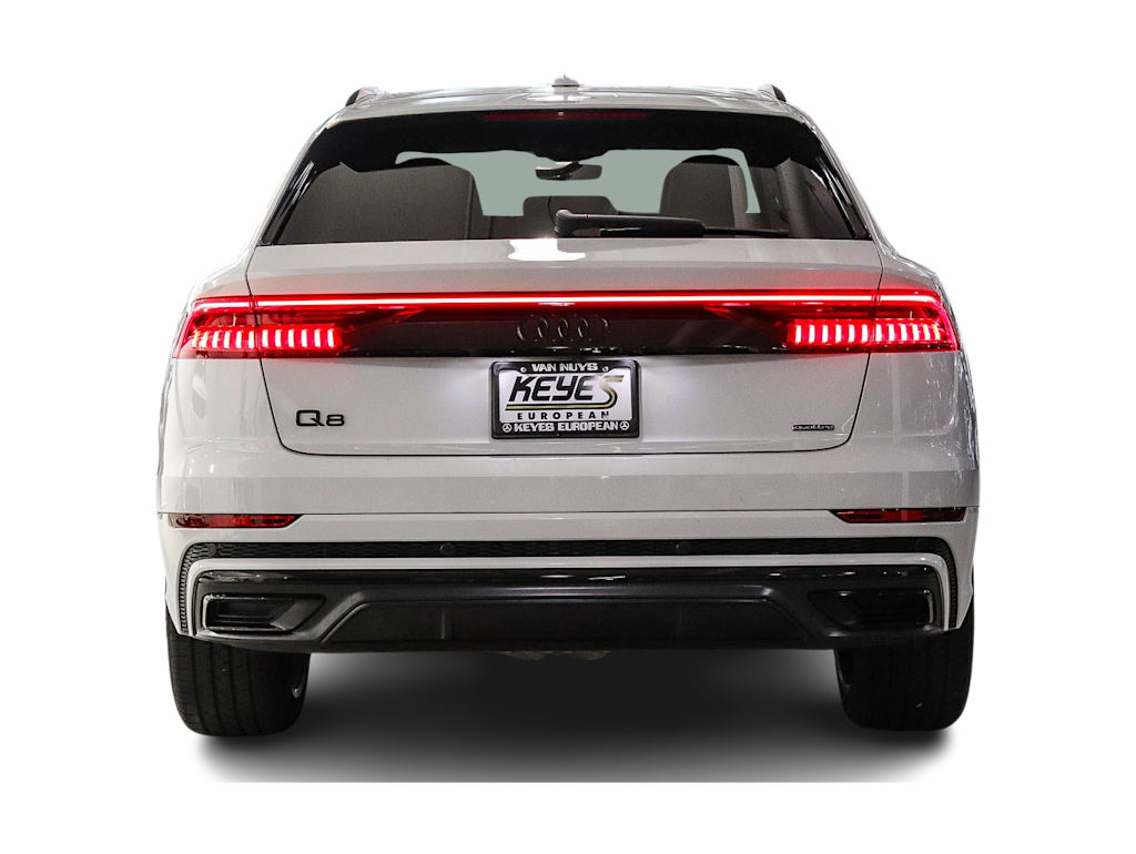 Thumbnail: 2022 Audi Q8 - 4