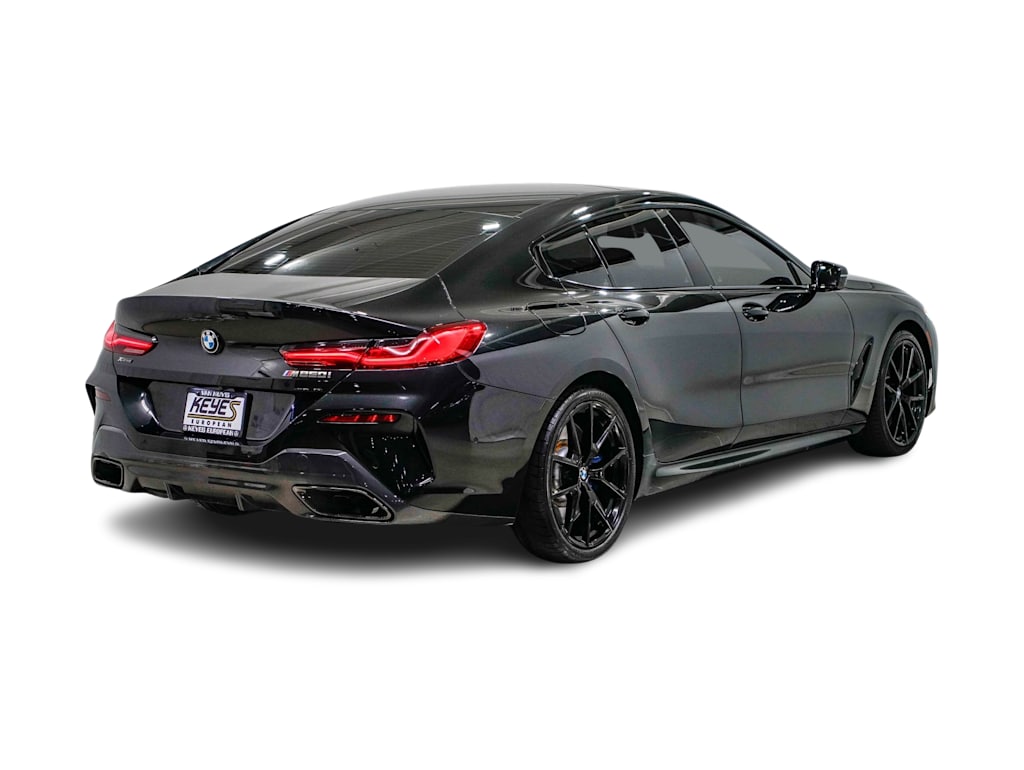 Thumbnail: 2022 BMW 8 Series - 15