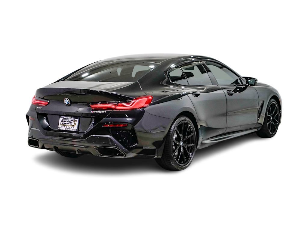 Thumbnail: 2025 BMW 8 Series - 17