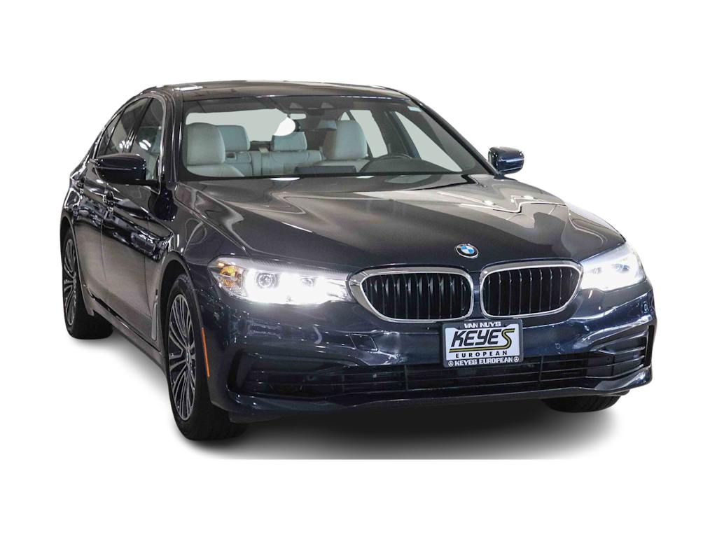 Thumbnail: 2019 BMW 5 Series - 16