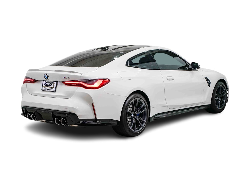 Thumbnail: 2024 BMW M4 - 16