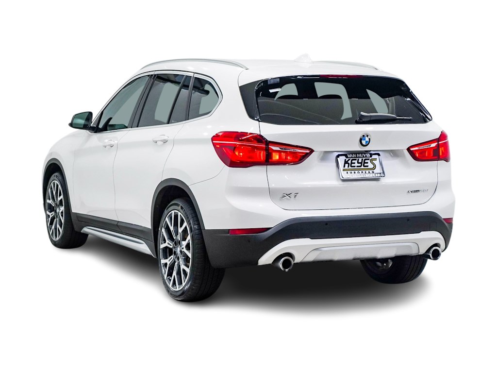 2021 BMW X1 xDrive28i 3