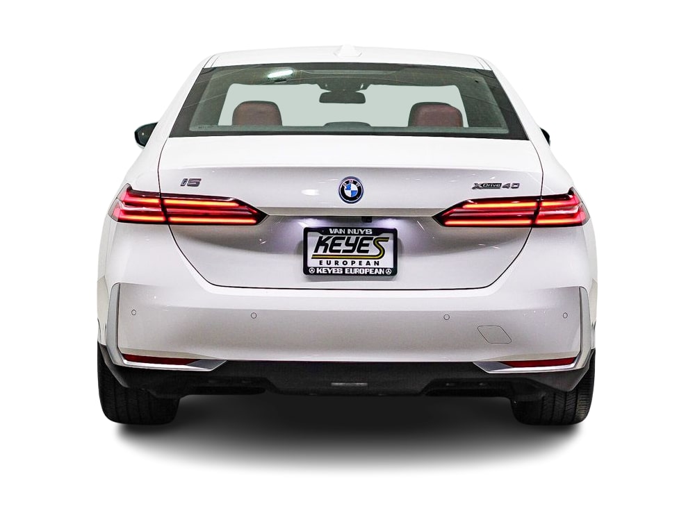 Thumbnail: 2025 BMW i5 - 4