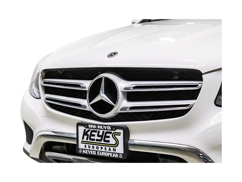 Thumbnail: 2018 Mercedes-Benz GLC - 22