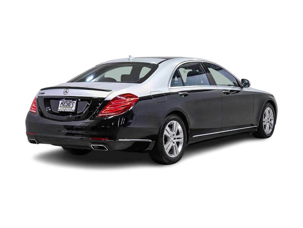 Thumbnail: 2017 Mercedes-Benz S-Class - 16
