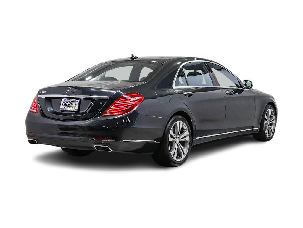 Thumbnail: 2016 Mercedes-Benz S-Class - 16