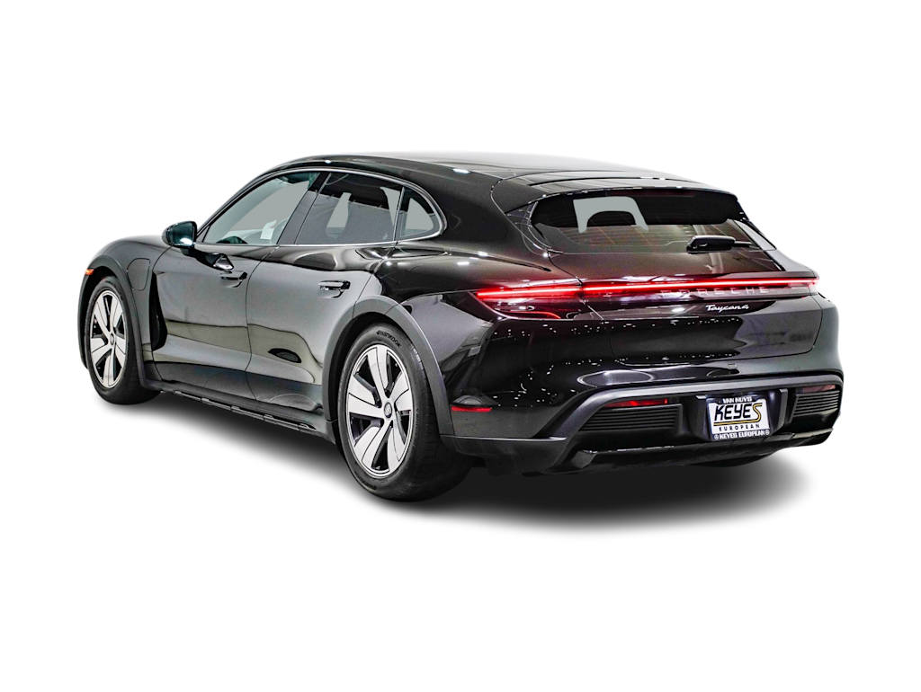 Thumbnail: 2023 Porsche Taycan - 3