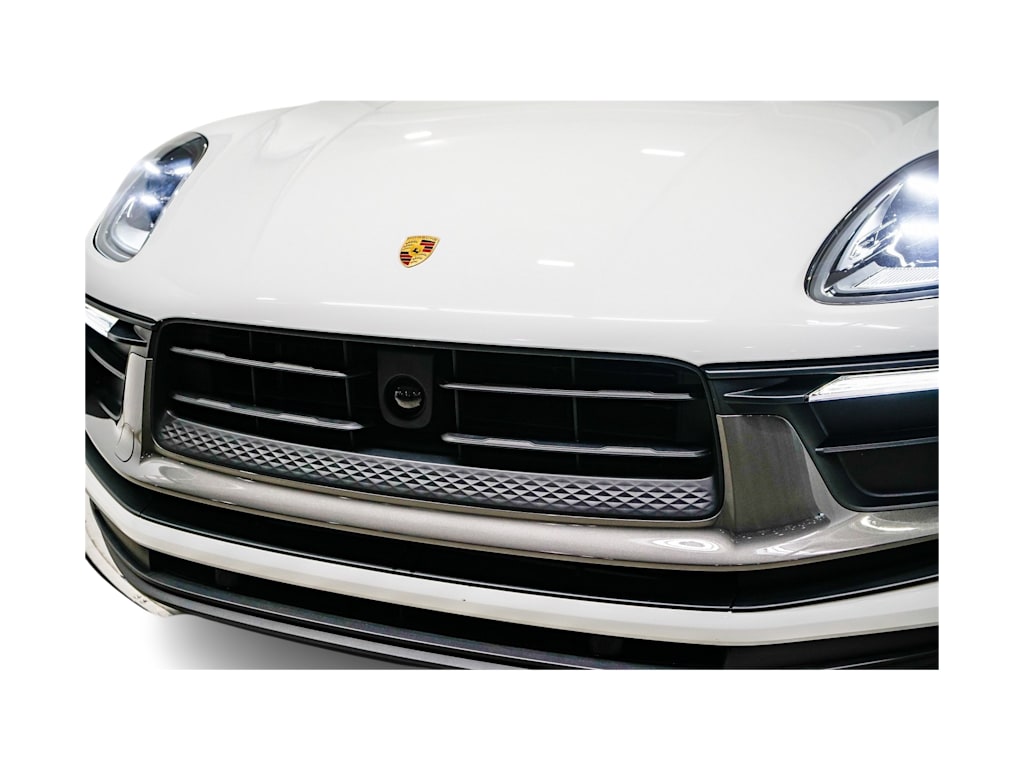 2025 Porsche Macan T 20