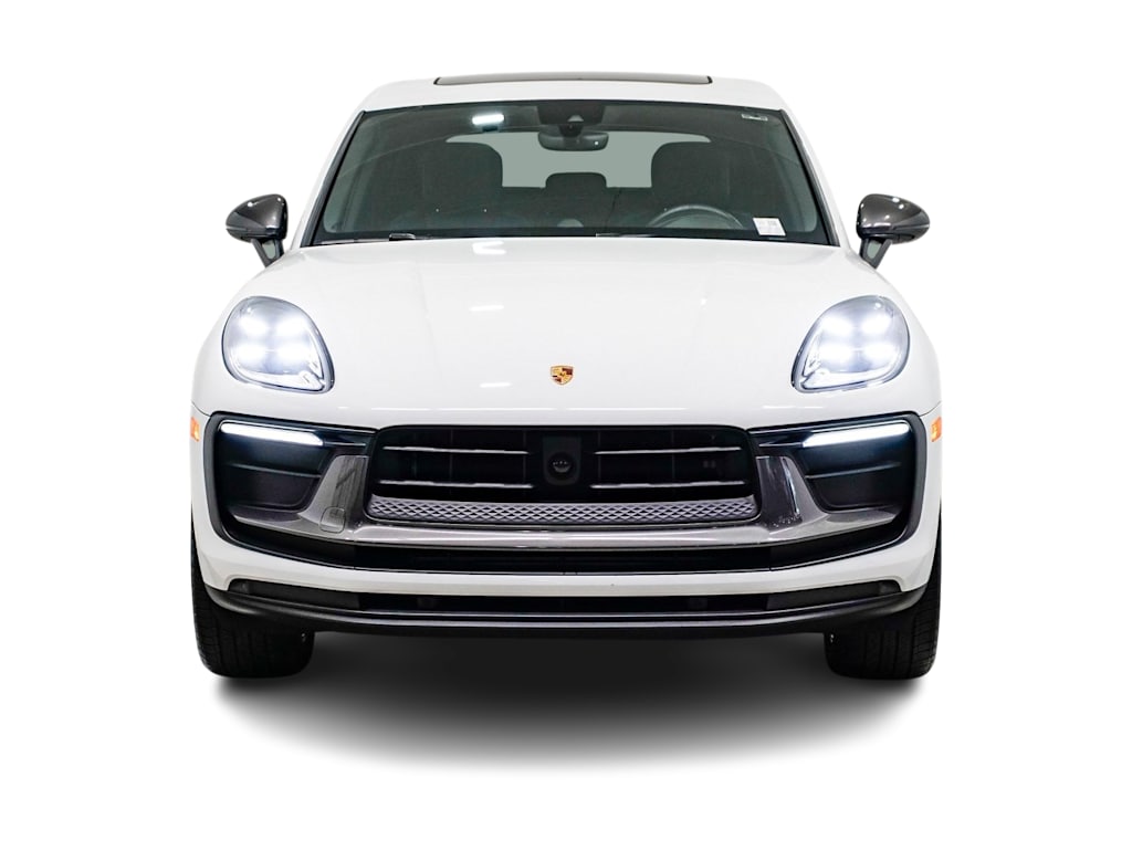2025 Porsche Macan T 5