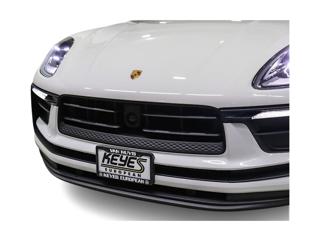 Thumbnail: 2024 Porsche Macan - 20