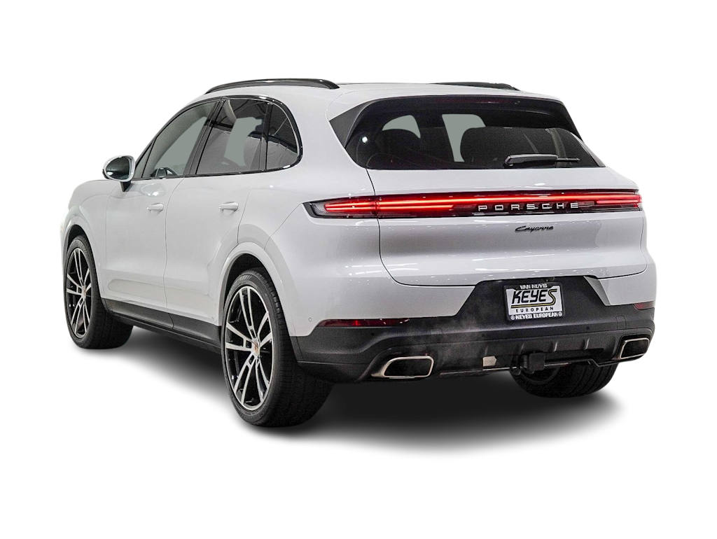 Thumbnail: 2024 Porsche Cayenne - 3