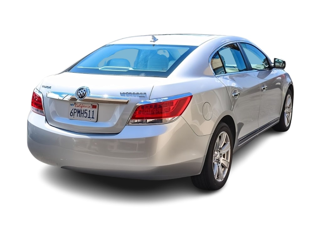 Thumbnail: 2011 Buick LaCrosse - 17