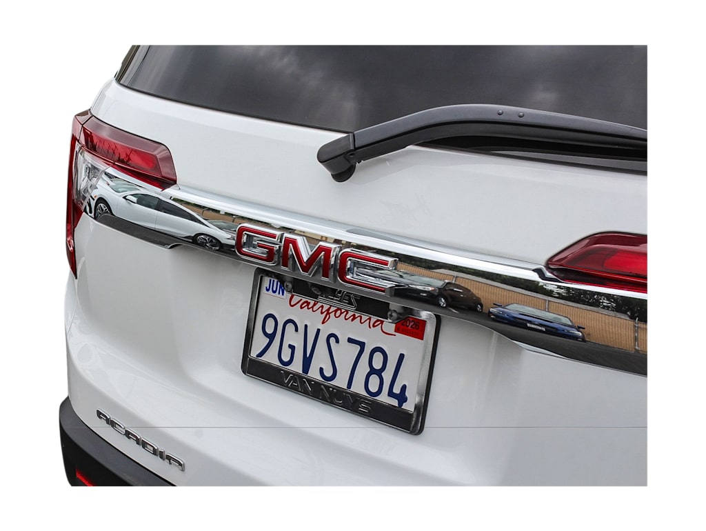 Thumbnail: 2023 GMC Acadia - 21
