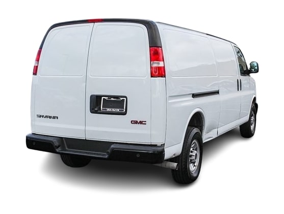 2023 GMC Savana 2500 18