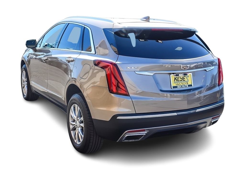 Thumbnail: 2022 Cadillac XT5 - 3