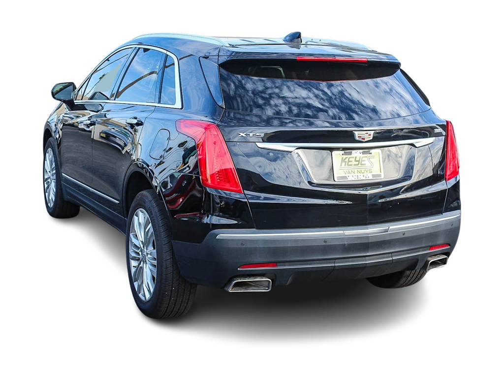 Thumbnail: 2019 Cadillac XT5 - 3