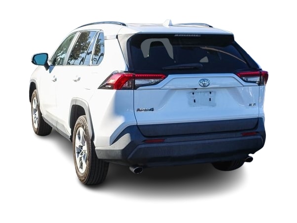 2020 Toyota RAV4 XLE 3