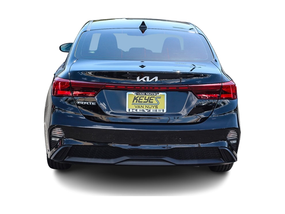 2022 Kia Forte LXS 4