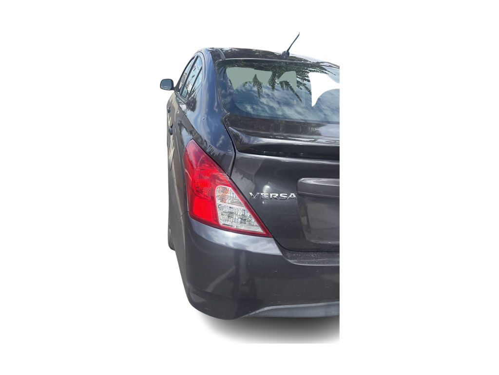 Thumbnail: 2015 Nissan Versa - 22