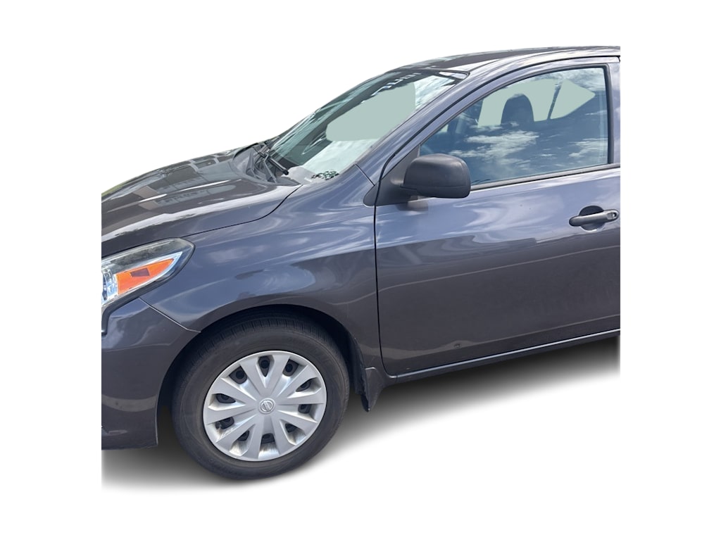 Thumbnail: 2015 Nissan Versa - 3
