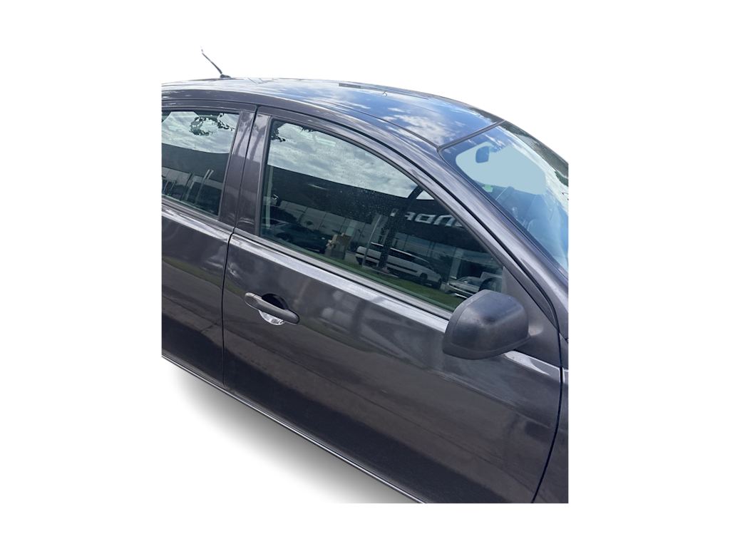 Thumbnail: 2015 Nissan Versa - 17