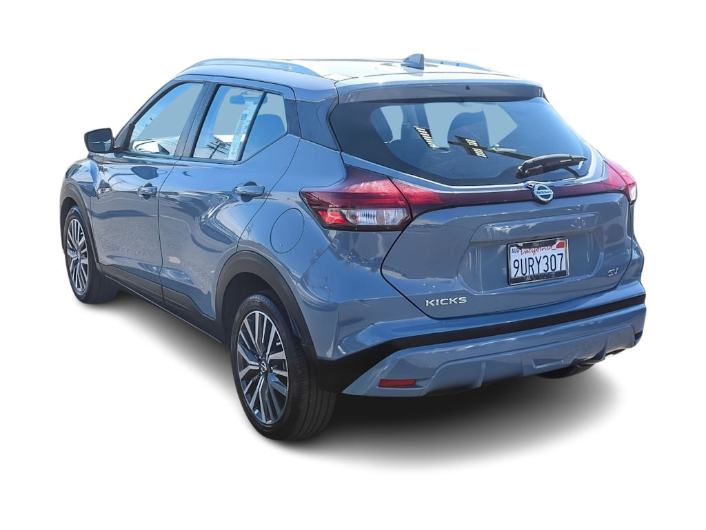 Thumbnail: 2021 Nissan Kicks - 3