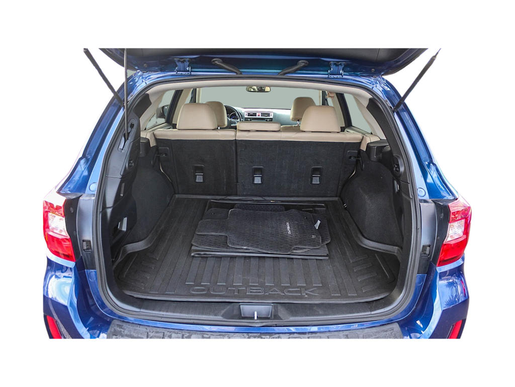 Thumbnail: 2016 Subaru Outback - 16