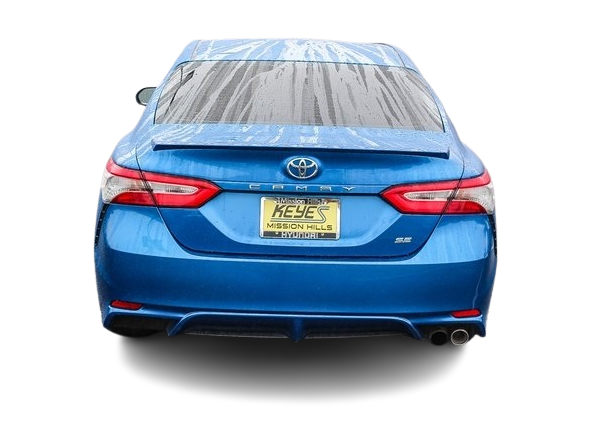 2019 Toyota Camry XLE 4