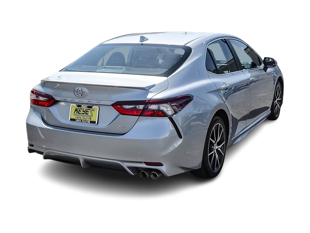 Thumbnail: 2023 Toyota Camry - 21