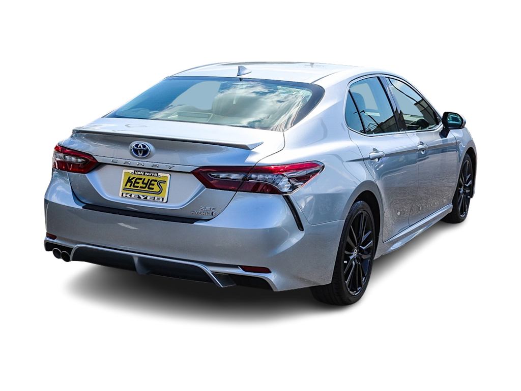 2023 Toyota Camry XSE 19