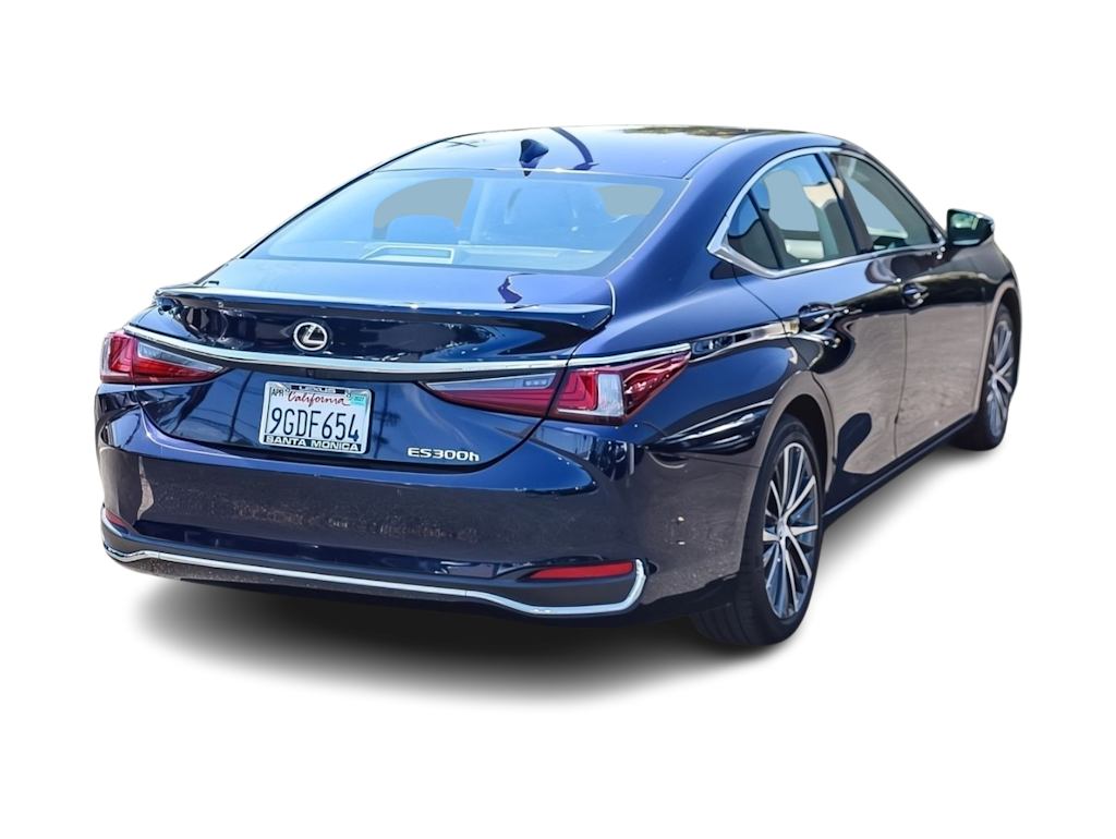 Thumbnail: 2023 Lexus ES - 16