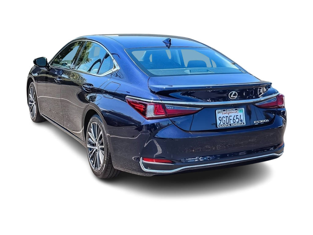 Thumbnail: 2023 Lexus ES - 3