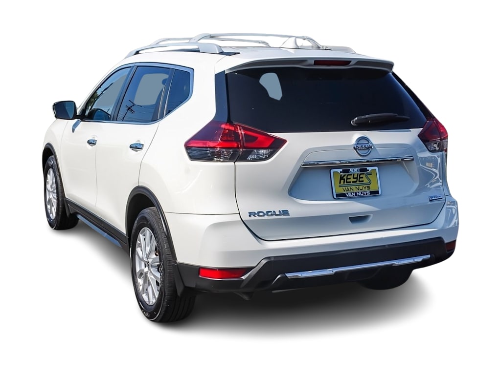 Thumbnail: 2019 Nissan Rogue - 3