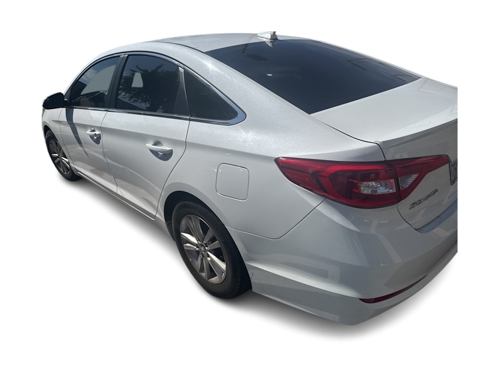 Thumbnail: 2016 Hyundai Sonata - 3