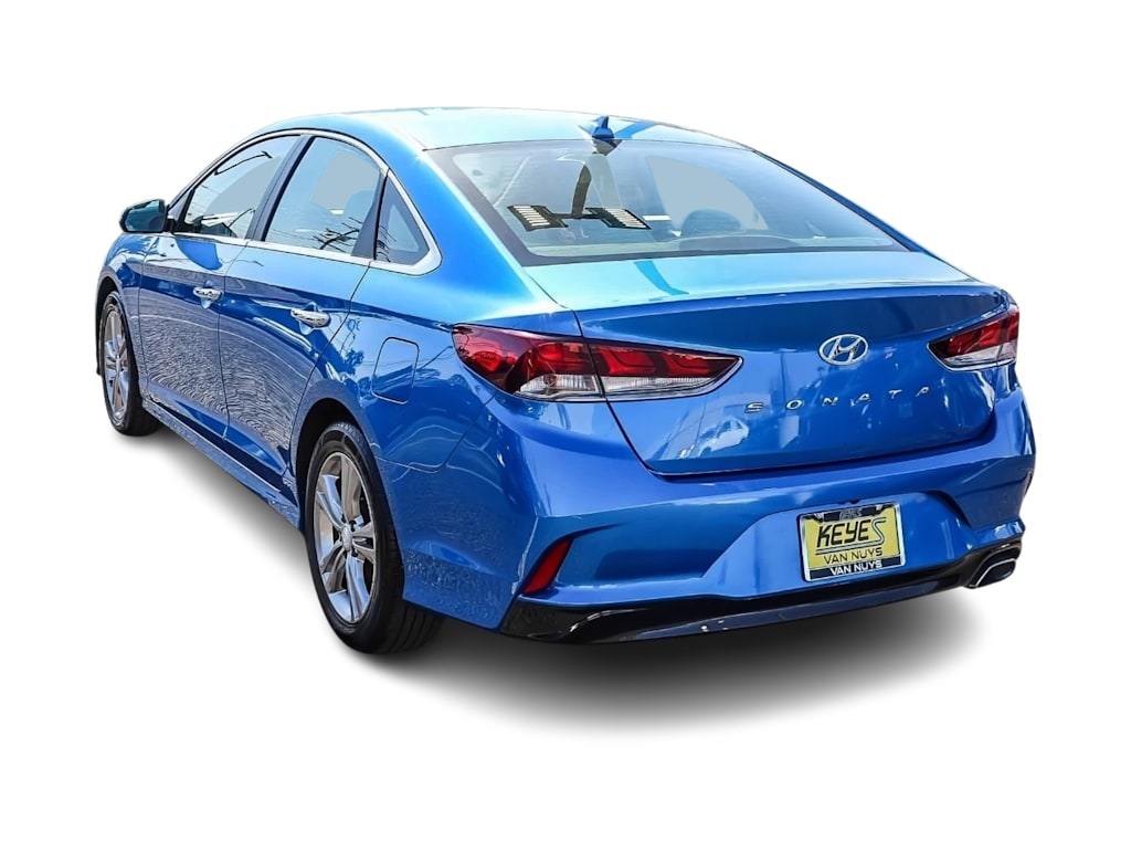 Thumbnail: 2019 Hyundai Sonata - 3