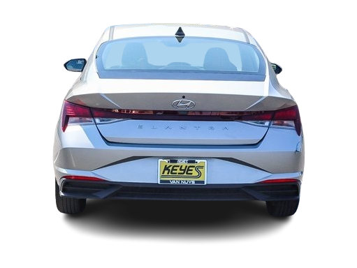 2021 Hyundai Elantra SE 4