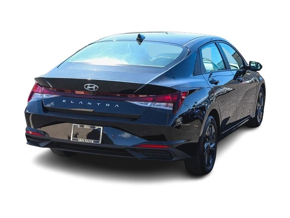 2022 Hyundai Elantra SEL 19