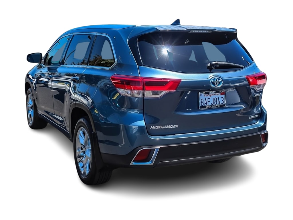 Thumbnail: 2017 Toyota Highlander - 3
