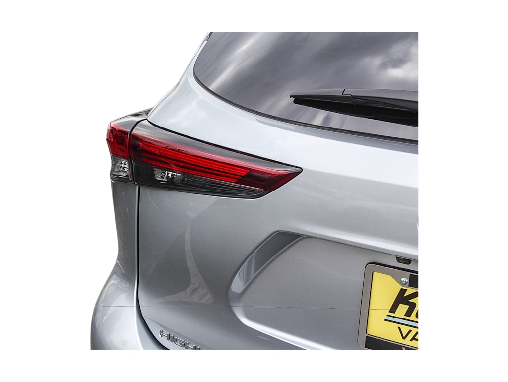 Thumbnail: 2025 Toyota Highlander - 22