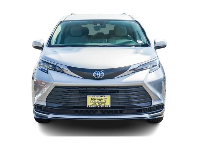 2021 Toyota Sienna LE 5