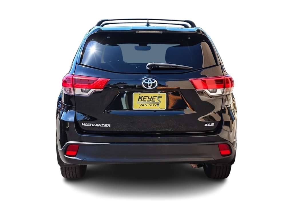 Thumbnail: 2019 Toyota Highlander - 4