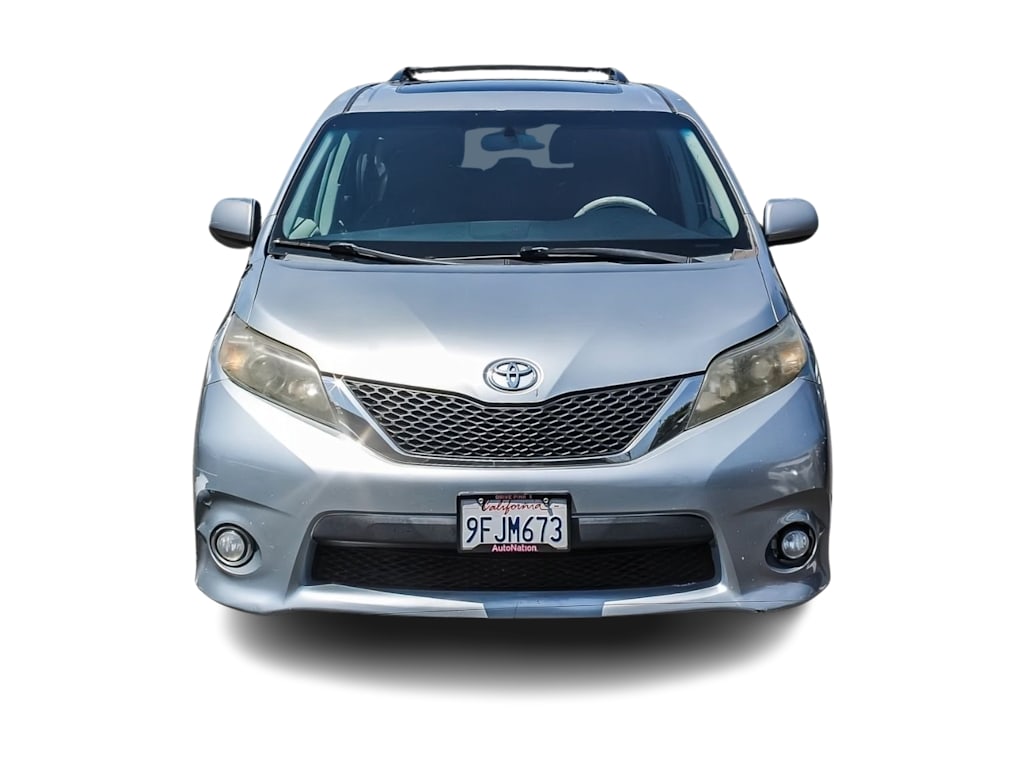 Thumbnail: 2011 Toyota Sienna - 5