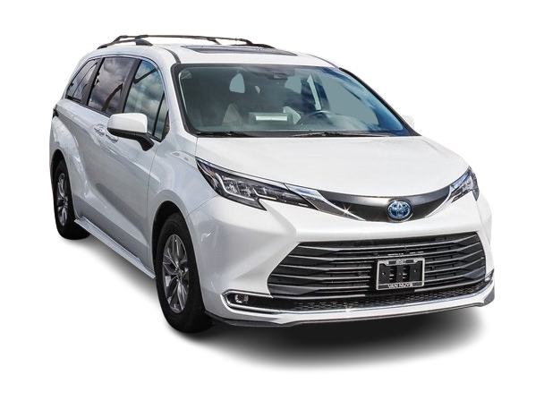 2022 Toyota Sienna XLE 18