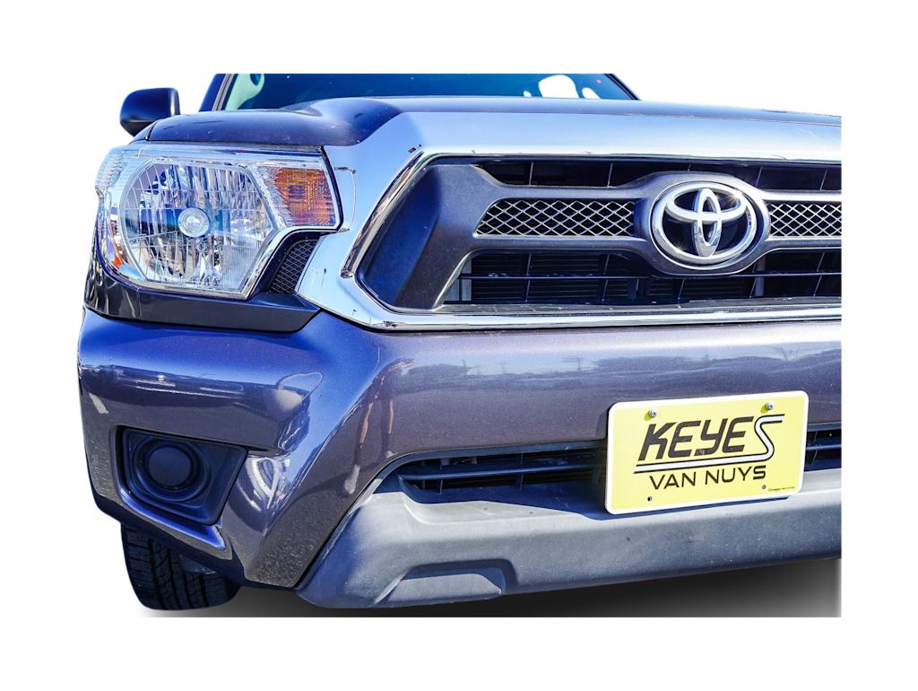 Thumbnail: 2013 Toyota Tacoma - 19