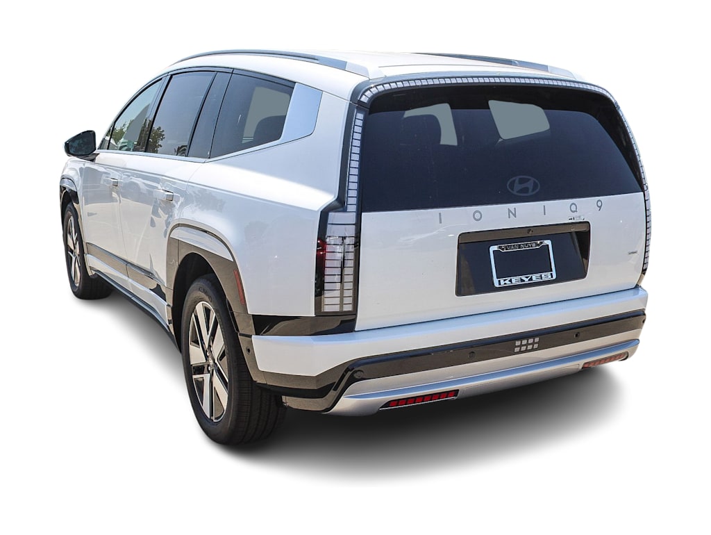 Thumbnail: 2026 Hyundai Ioniq - 3